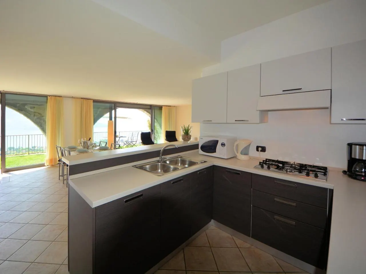 Apartment Holiway Home Larianella Vercana
